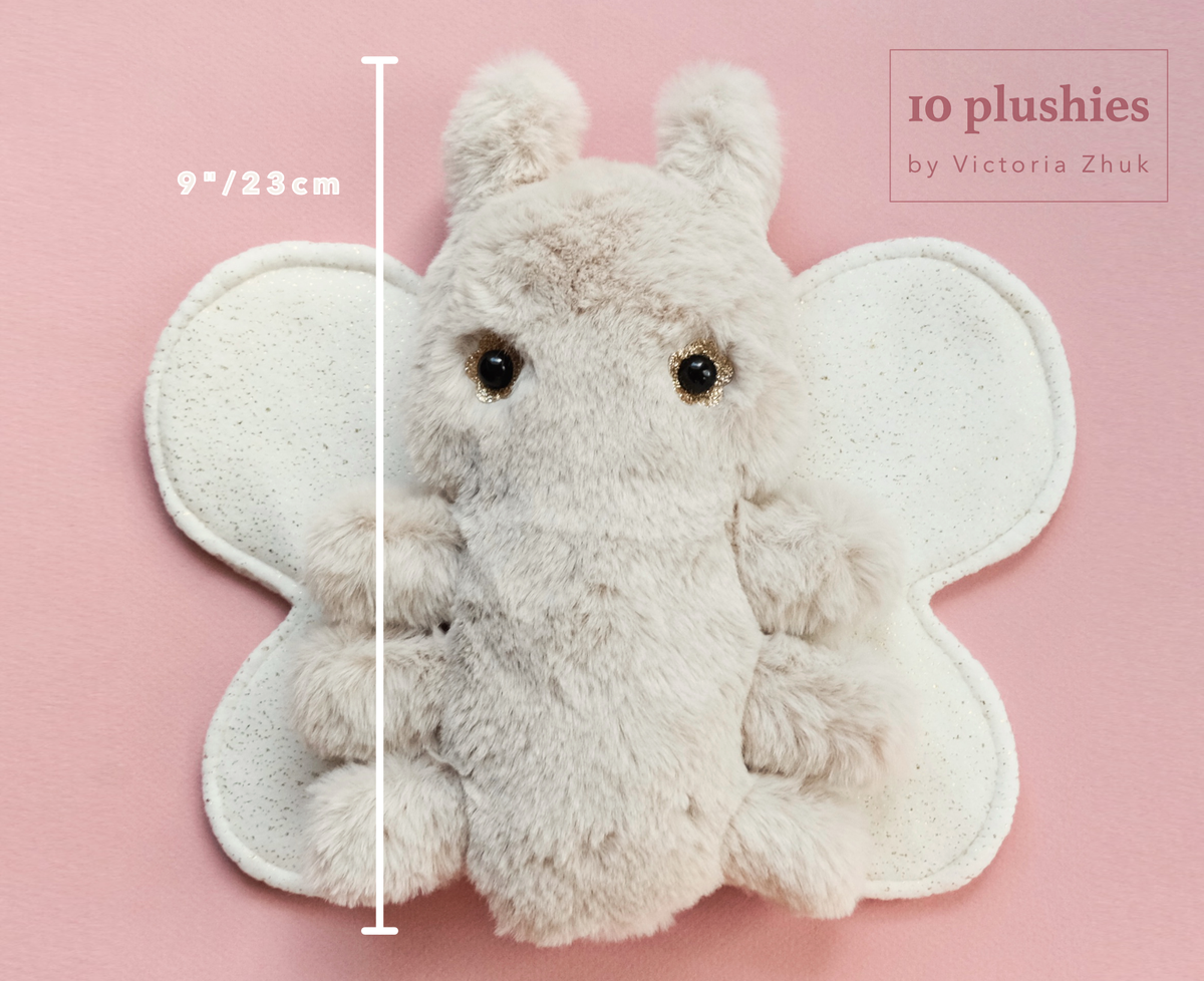 Single Plush SIMPLE PLUSHIE #4 – 10x2 Studio